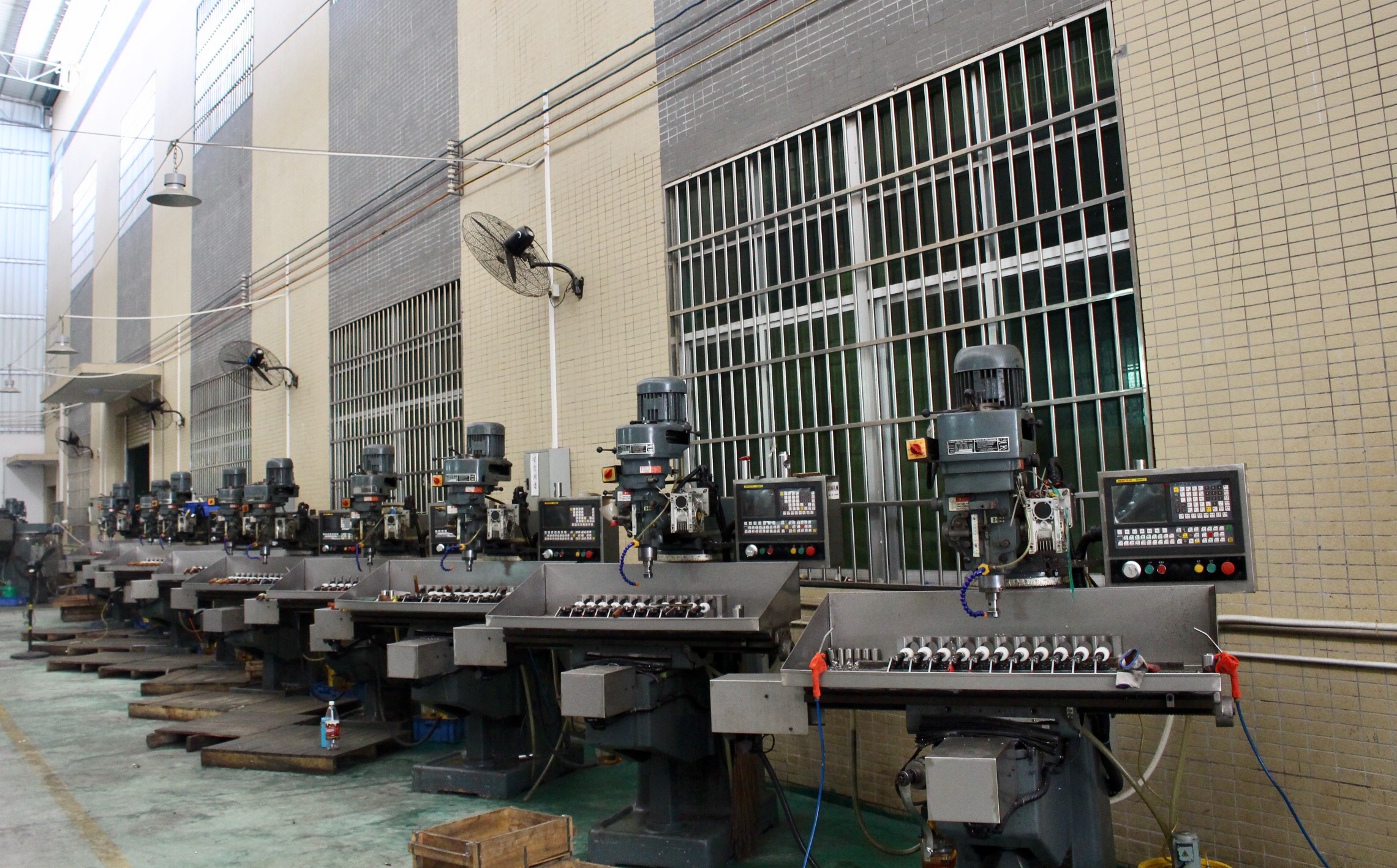 About us-Factory-5200 About us-Factory-5200